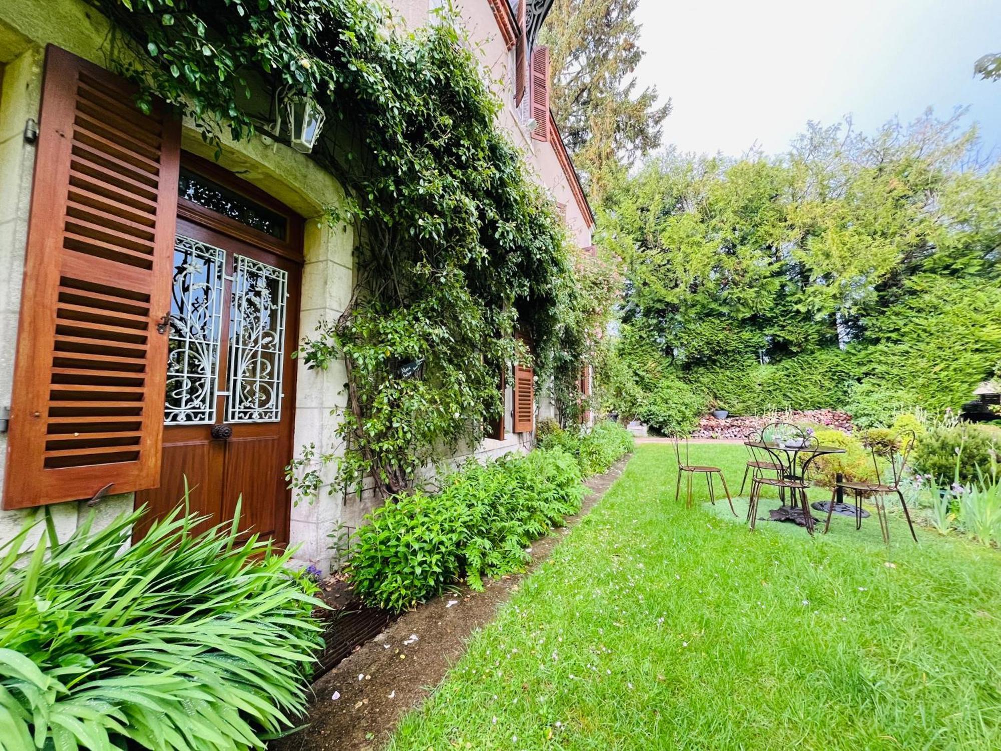 Bed and Breakfast Le Buisson De La Gariole Aubigny-sur-Nère Exterior foto